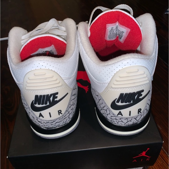 SNEAKERS - RETRO AIR JORDAN 3 WHITE CEMENT - Picture 4 of 7